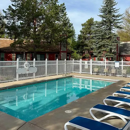 Whitefish Condo With Pool Access And Close To Hiking!